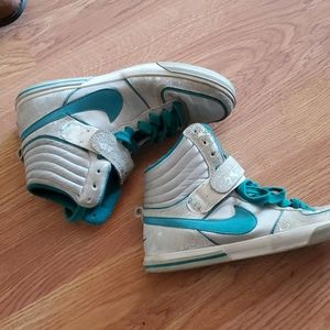 Nike high top